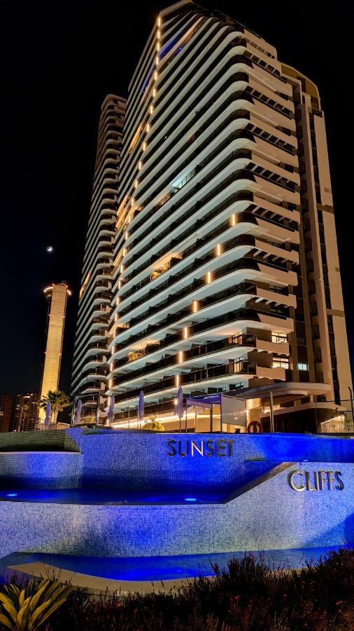 Sunset Cliffs Modern Apartment เบนิดอร์ม ภายนอก รูปภาพ