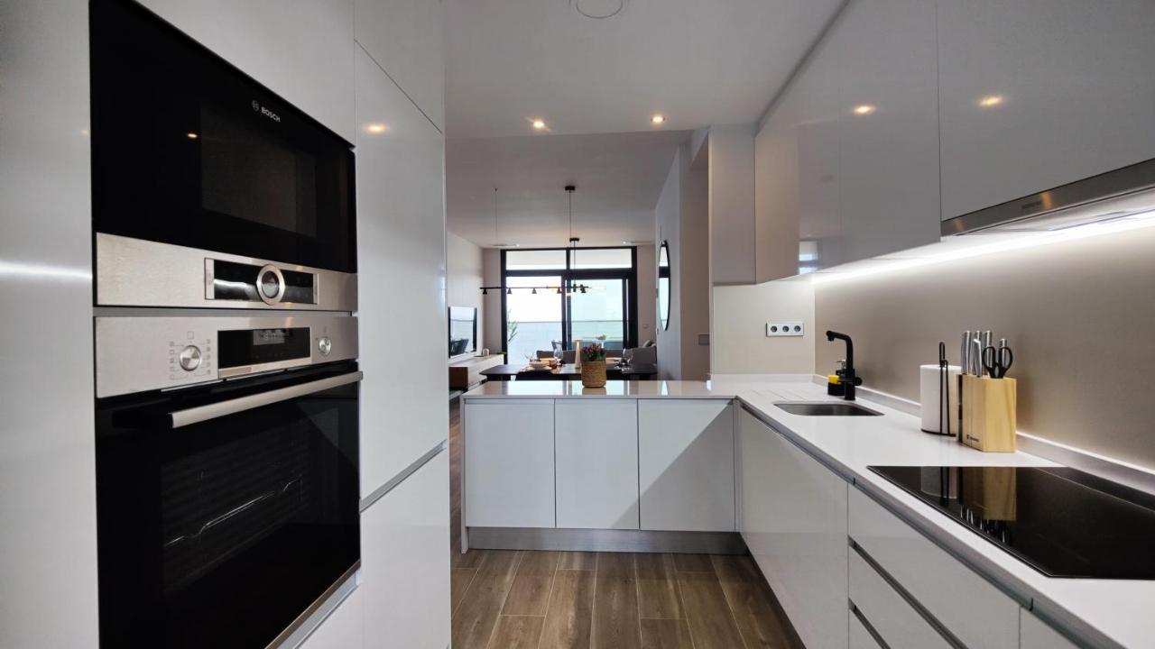 Sunset Cliffs Modern Apartment เบนิดอร์ม ภายนอก รูปภาพ