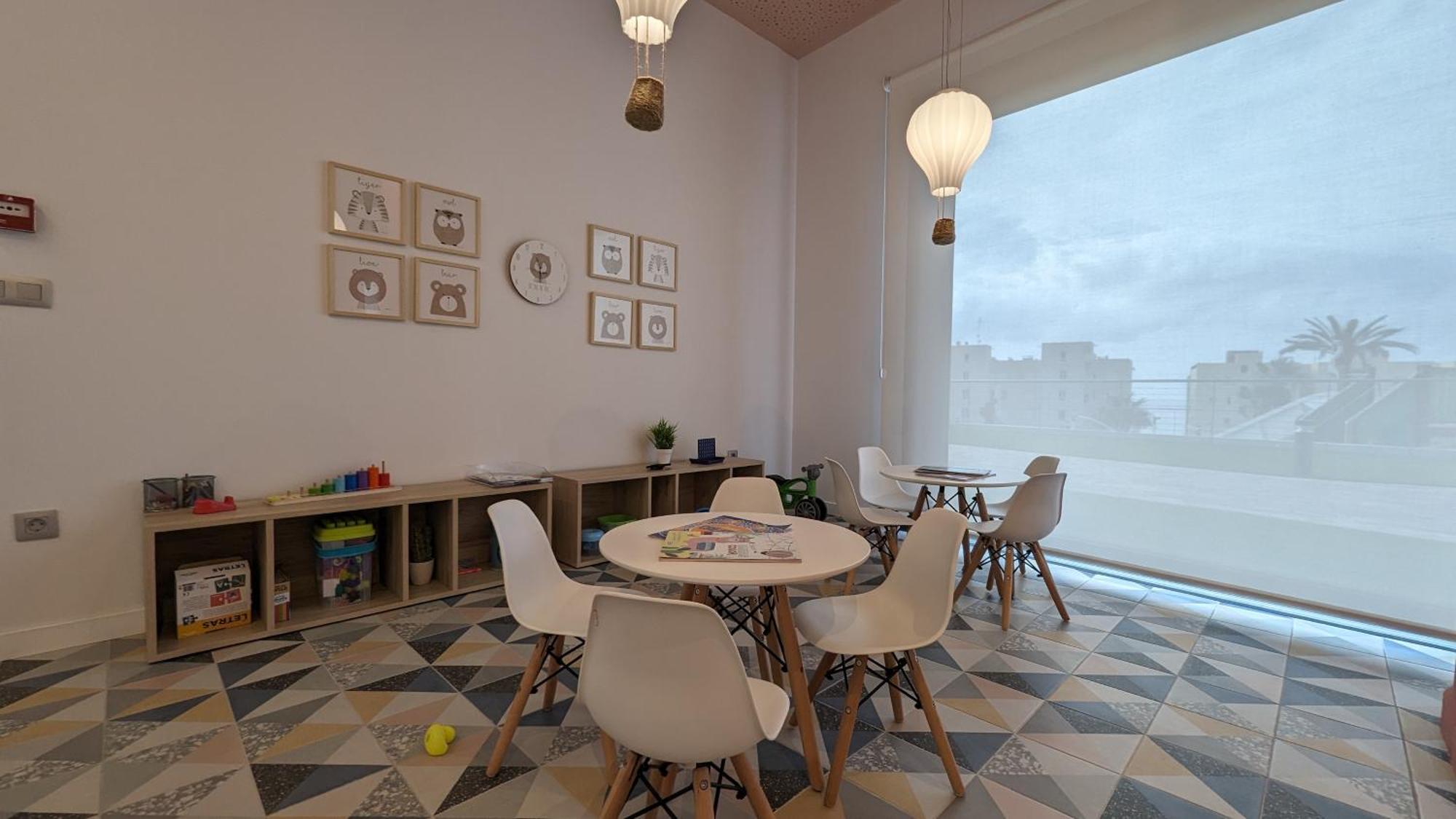 Sunset Cliffs Modern Apartment เบนิดอร์ม ภายนอก รูปภาพ